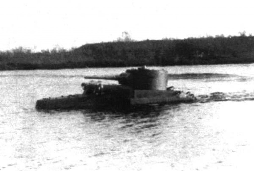 Плавающий бронеавтомобиль ПБ-4 1933 год.